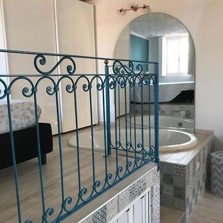 Romantico Monolocale Con Vista Sulla Torre Vigevano Ngoại thất bức ảnh